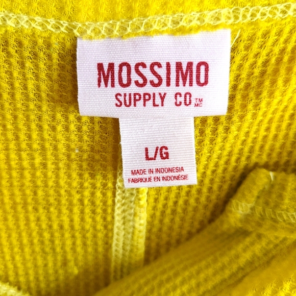 MOSSIMO SUPPLY CO. TOP - Picture 3 of 3